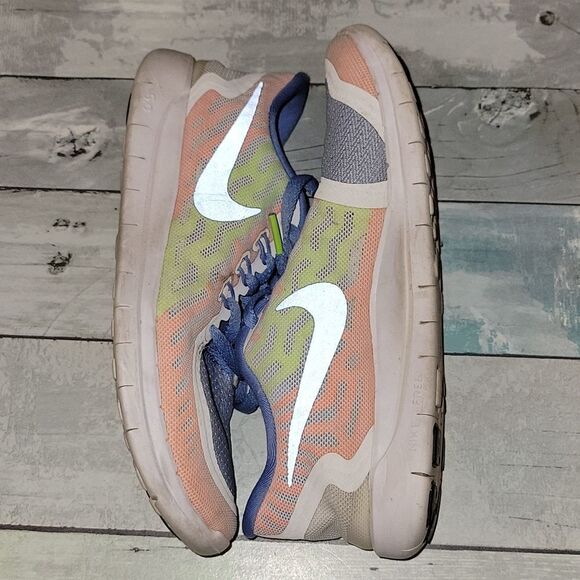 Nike Tennis Shoes sz 4Y - Picture 5 of 6